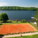 Volareza - Otel 3*