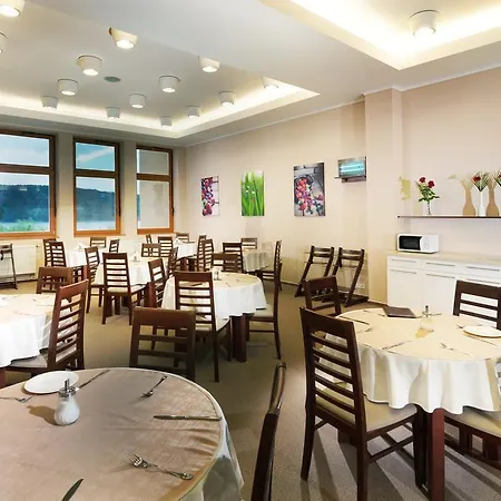 Hotel Volareza - Vranov nad Dyjí