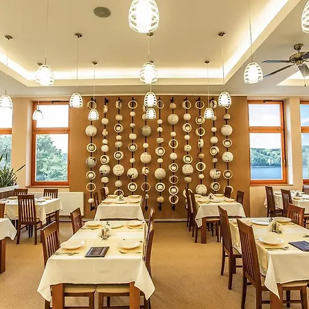 Volareza - Vranov Hotel 3*