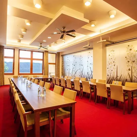 Volareza - Vranov Hotel 3*